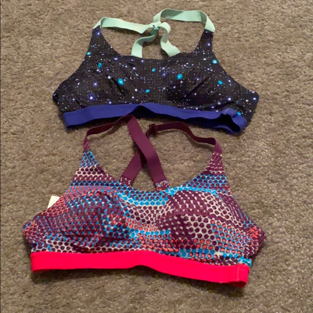 Victoria sport sports bras